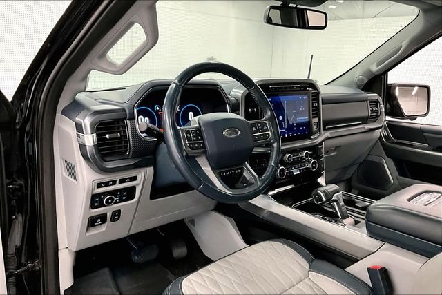 Used 2023 Agate Black Metallic Ford Limited image 17
