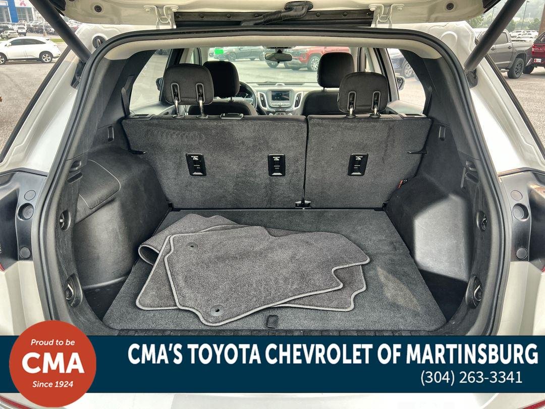 Used 2019 Iridescent Pearl Tricoat Chevrolet LT image 23