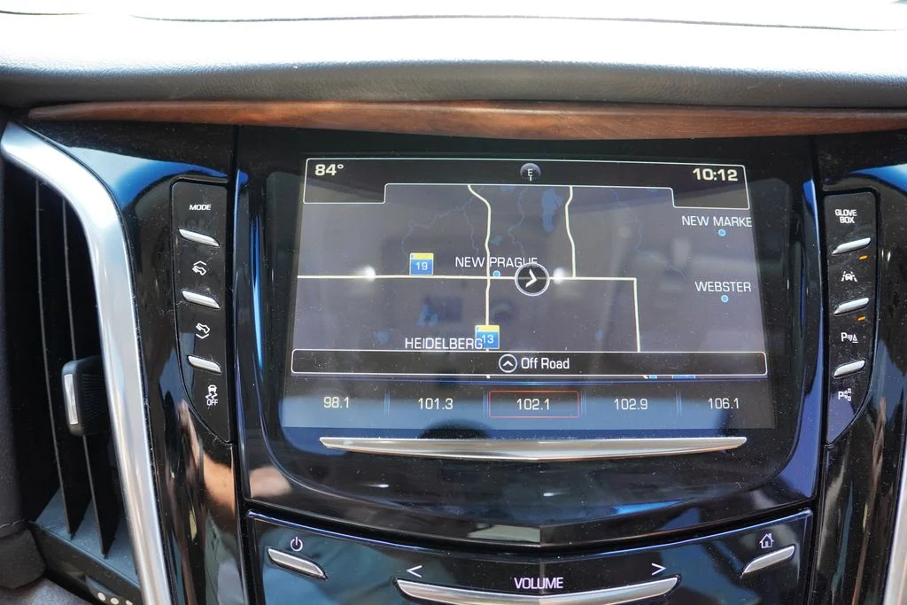 Used 2018 White Cadillac Premium image 8