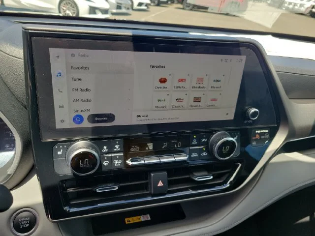 2024 Toyota Highlander XLE - Photo 36