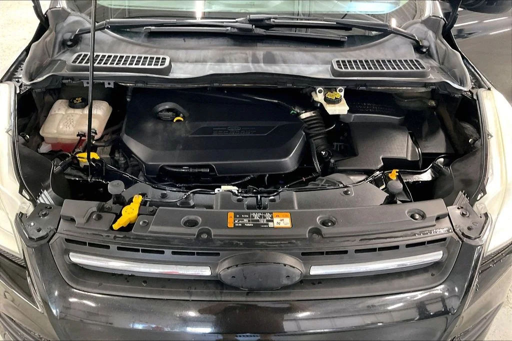 Used 2014 Black Ford SE image 9