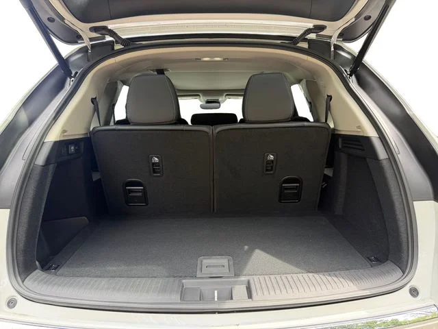 New 2026 Platinum White Pearl Acura Technology Package image 37