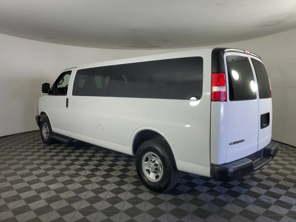 Used 2023 Summit White Chevrolet 1LS image 6