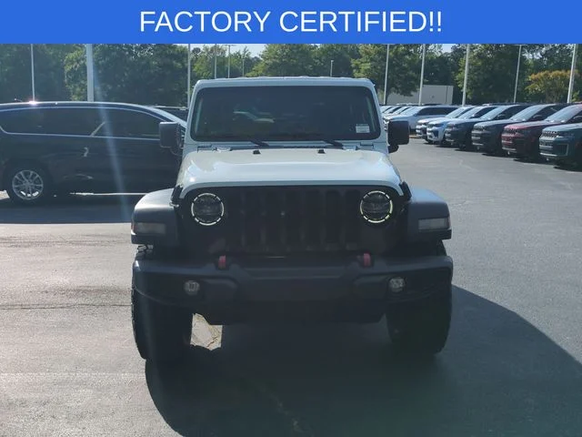 Used 2022 White Jeep Willys image 8