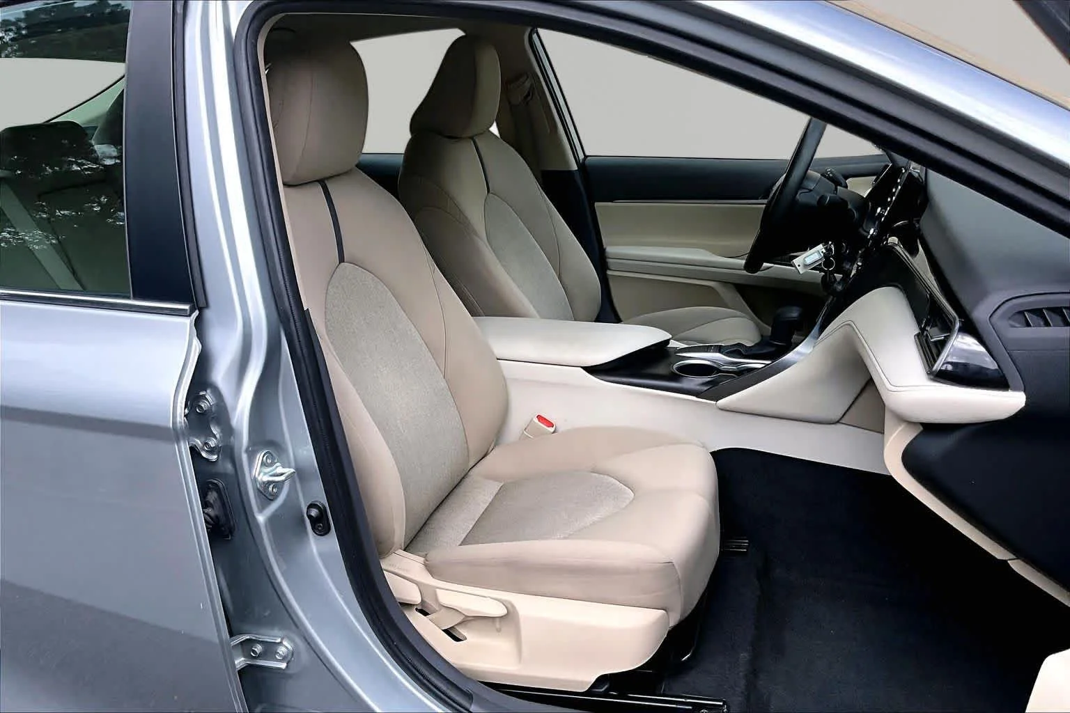 Certified Used 2024 Celestial Silver Metallic Toyota LE image 9