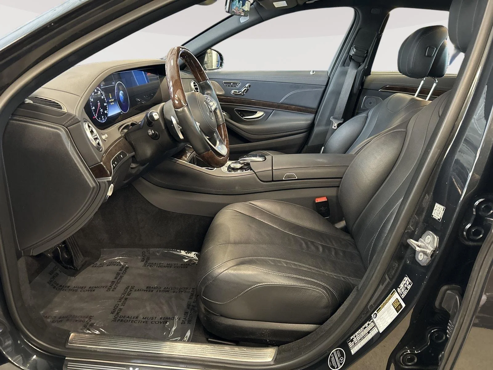 Certified Used 2020 Magnetite Black Metallic Mercedes-Benz S 450 image 13