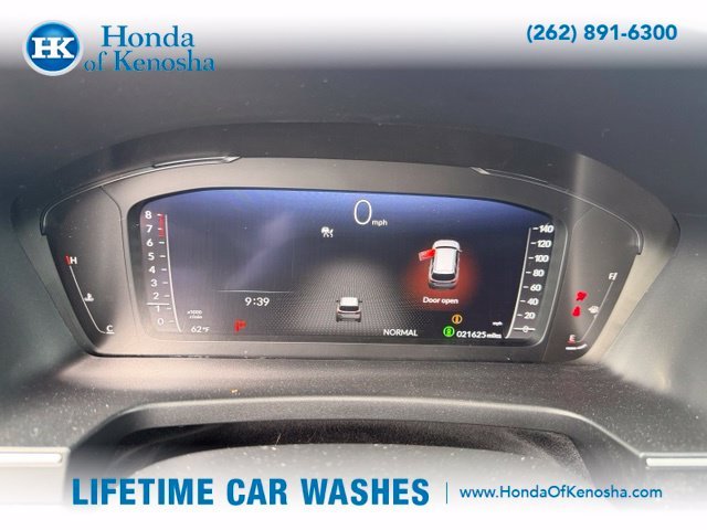 Used 2025 Crystal Black Pearl Honda Black Edition image 8