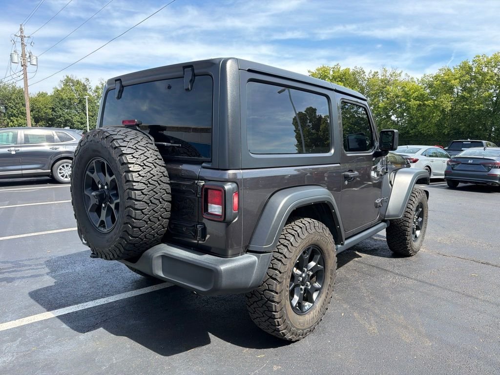 Used 2021 Crystal Metallic Jeep Willys image 5