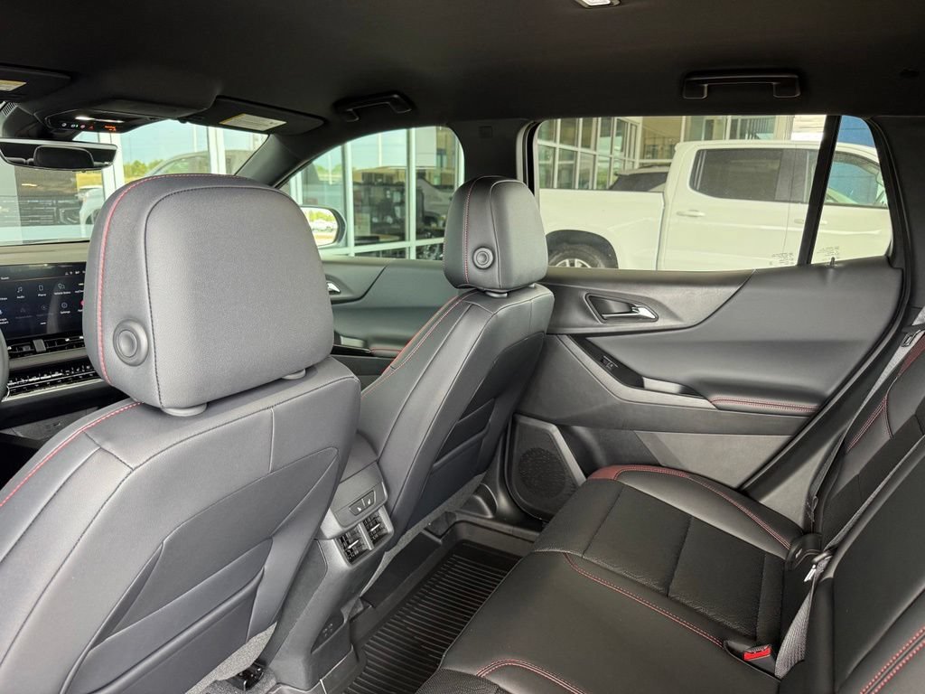2027 Chevrolet Equinox RS - Photo 22
