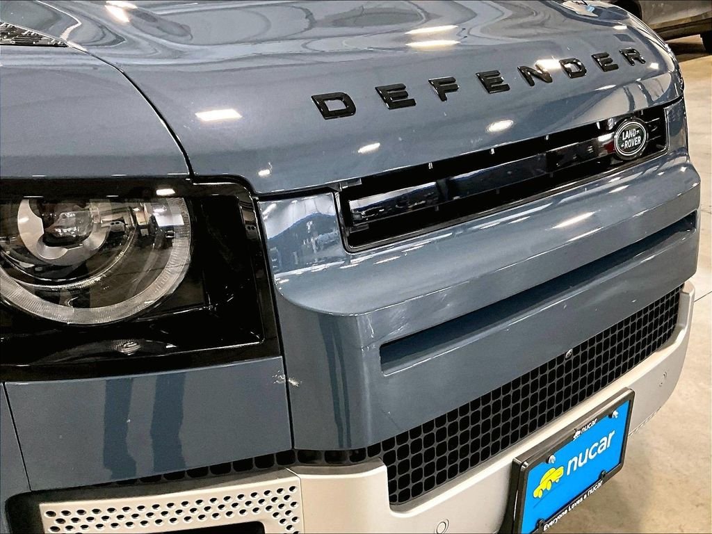 Used 2025 Blue Land Rover S image 33