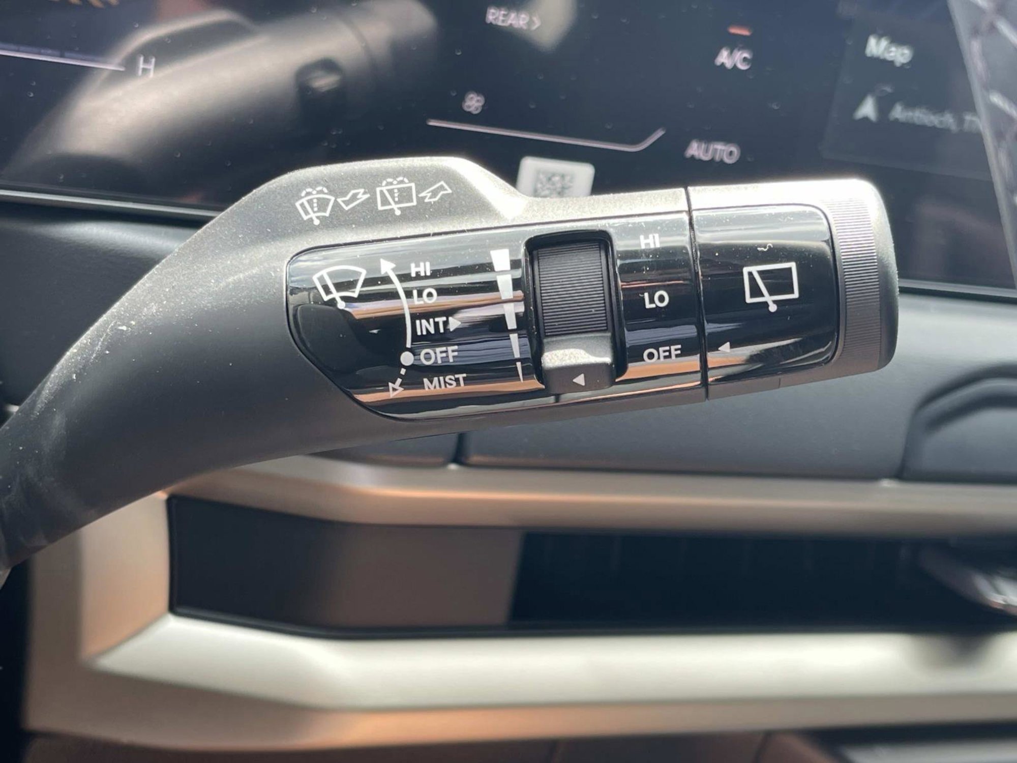 New 2027 Glacial White Pearl Kia S image 35