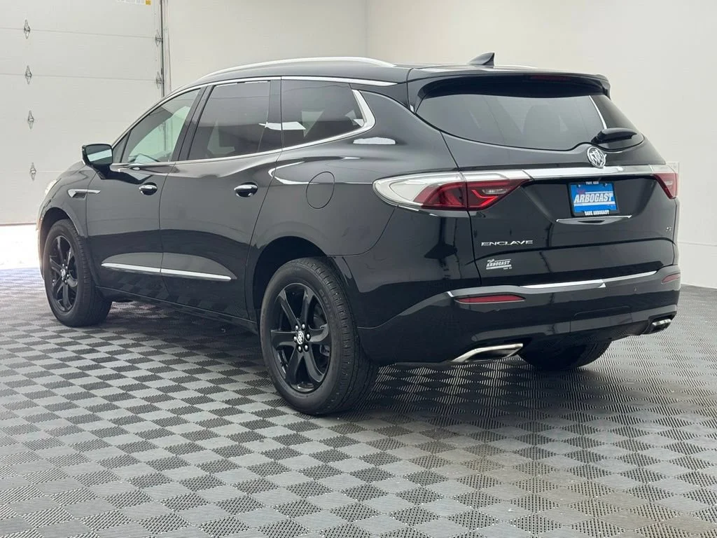 Used 2023 Ebony Twilight Metallic Buick Essence image 12