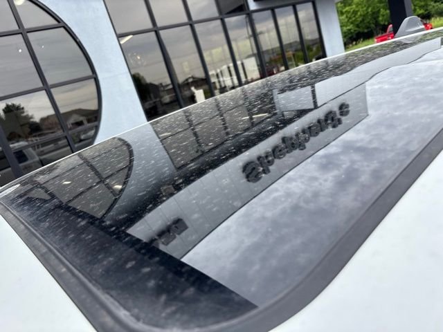 New 2026 Bright White Clear-Coat Exterior Paint RAM Big Horn/Lone Star image 4
