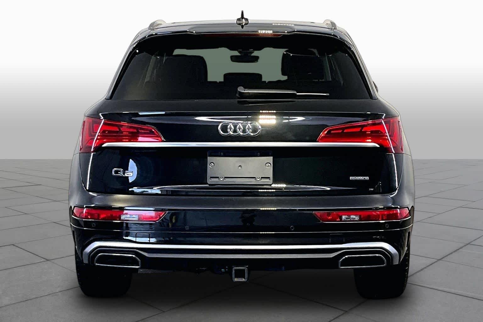 Used 2022 Mythos Black Metallic Audi S line Prestige image 5