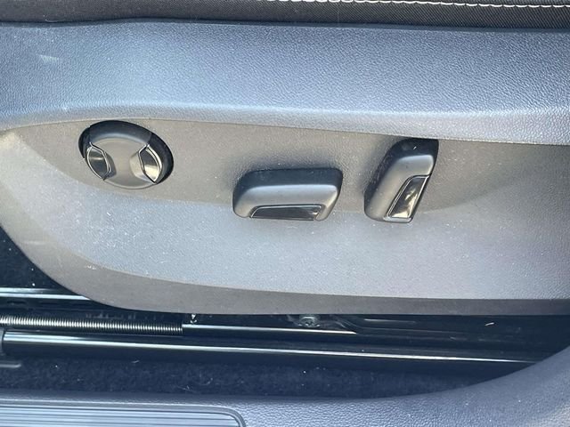 2022 Volkswagen Taos SE - Photo 14
