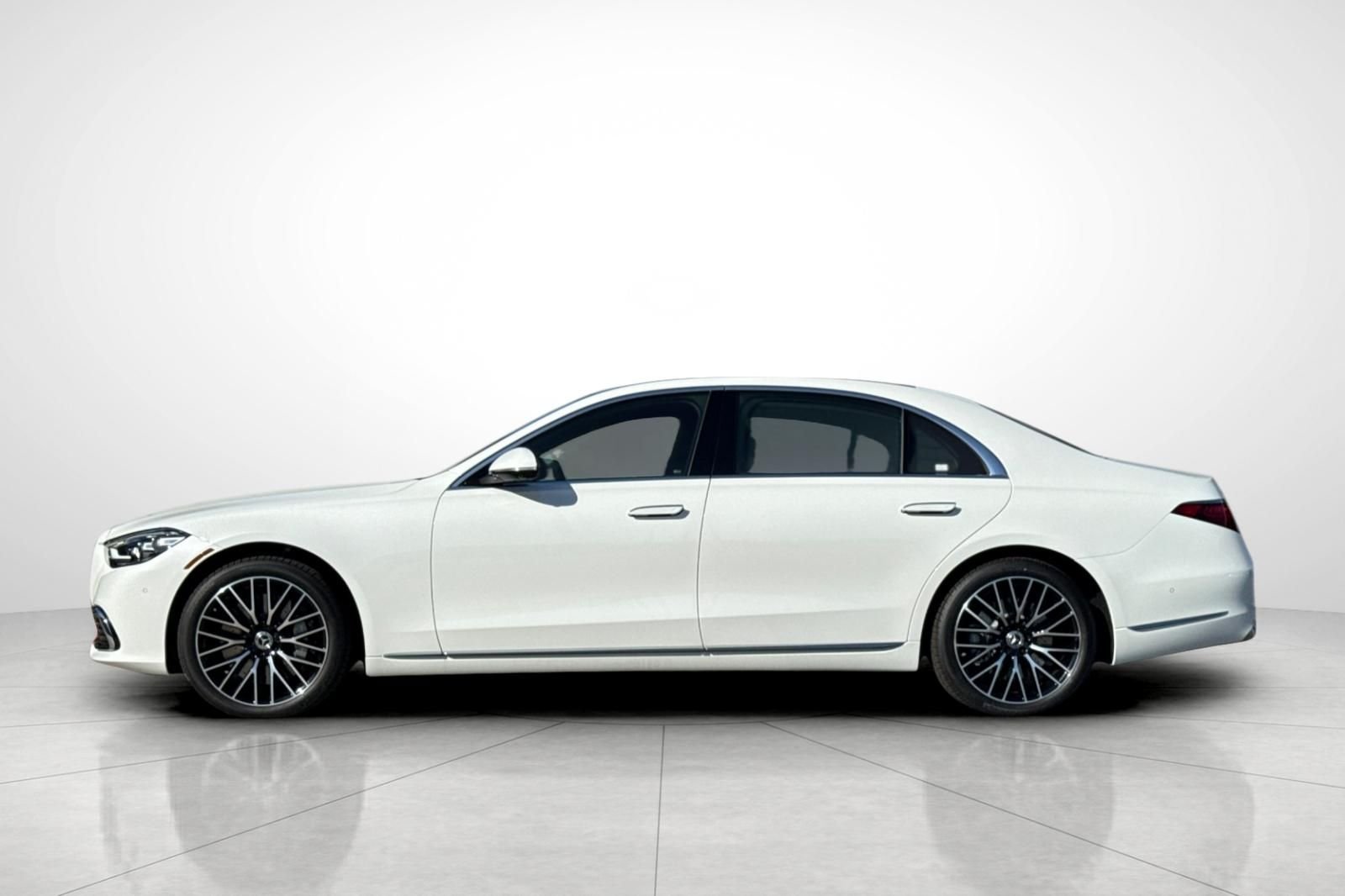 2026 Mercedes-Benz S-Class S 580 - Photo 32