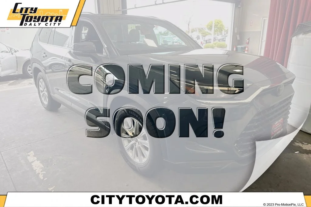 Certified Used 2025 White Toyota XLE image 1