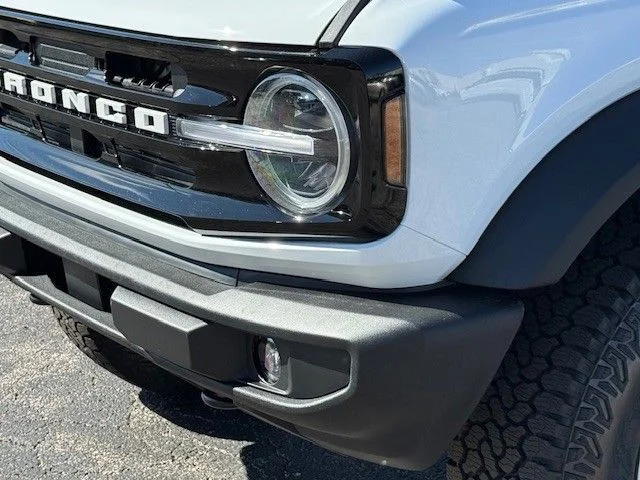New 2025 Oxford White Ford Outer Banks® image 11