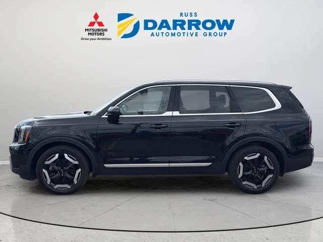 Used 2023 Black Kia EX image 2
