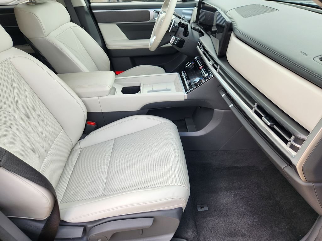 Used 2026 Ecotronic Gray Hyundai SEL image 15