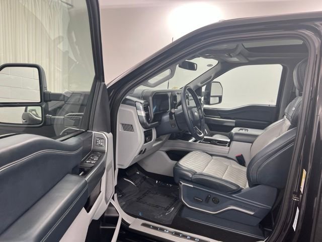 Used 2023 Black Ford Limited image 13