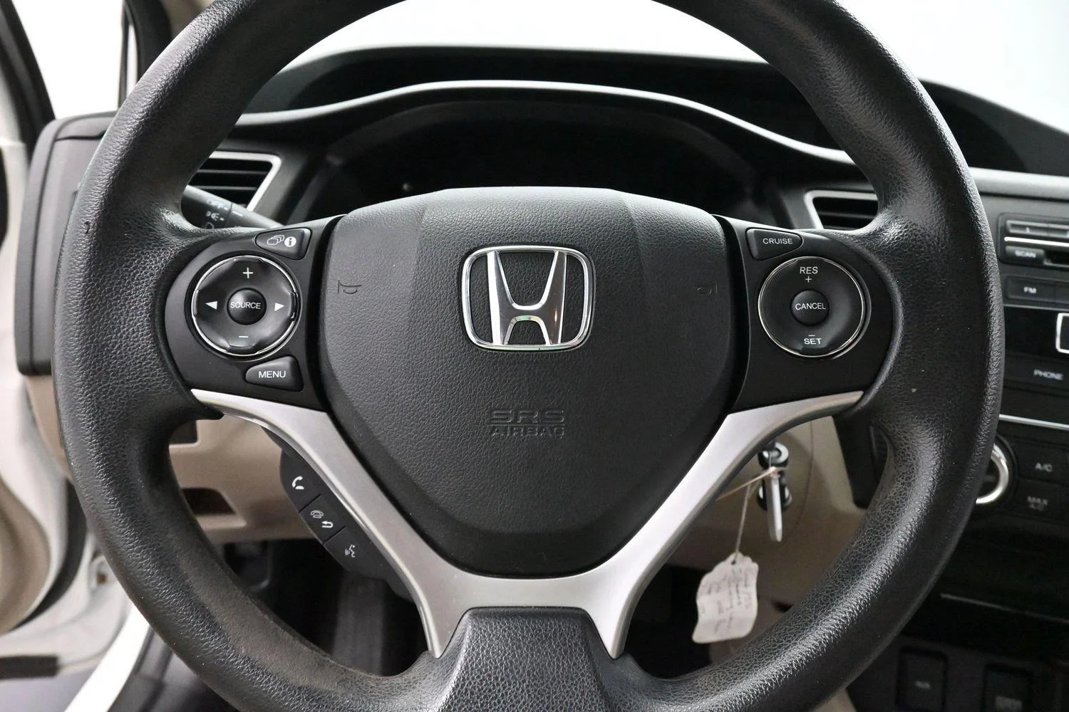 Used 2015 Taffeta White Honda LX image 15