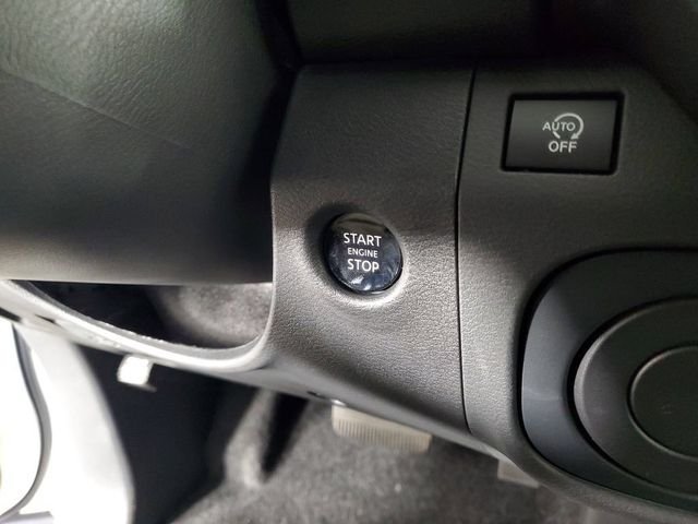 New 2026 Glacier White Nissan Crew Cab SV image 22