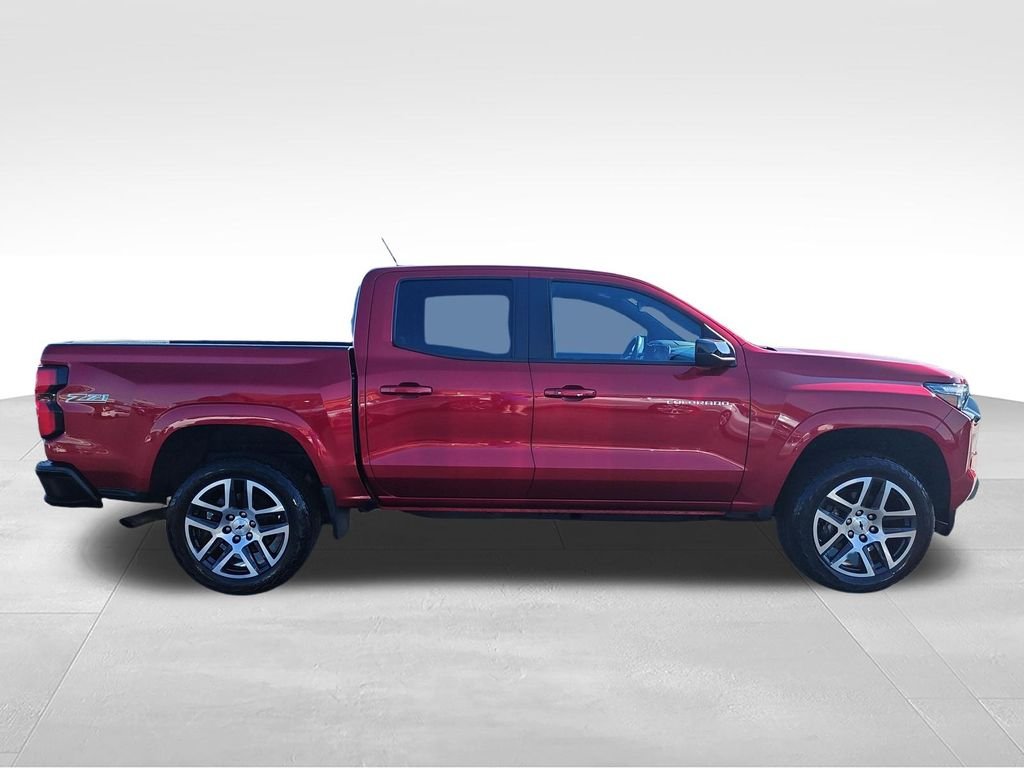 Used 2023 Red Chevrolet Z71 image 6