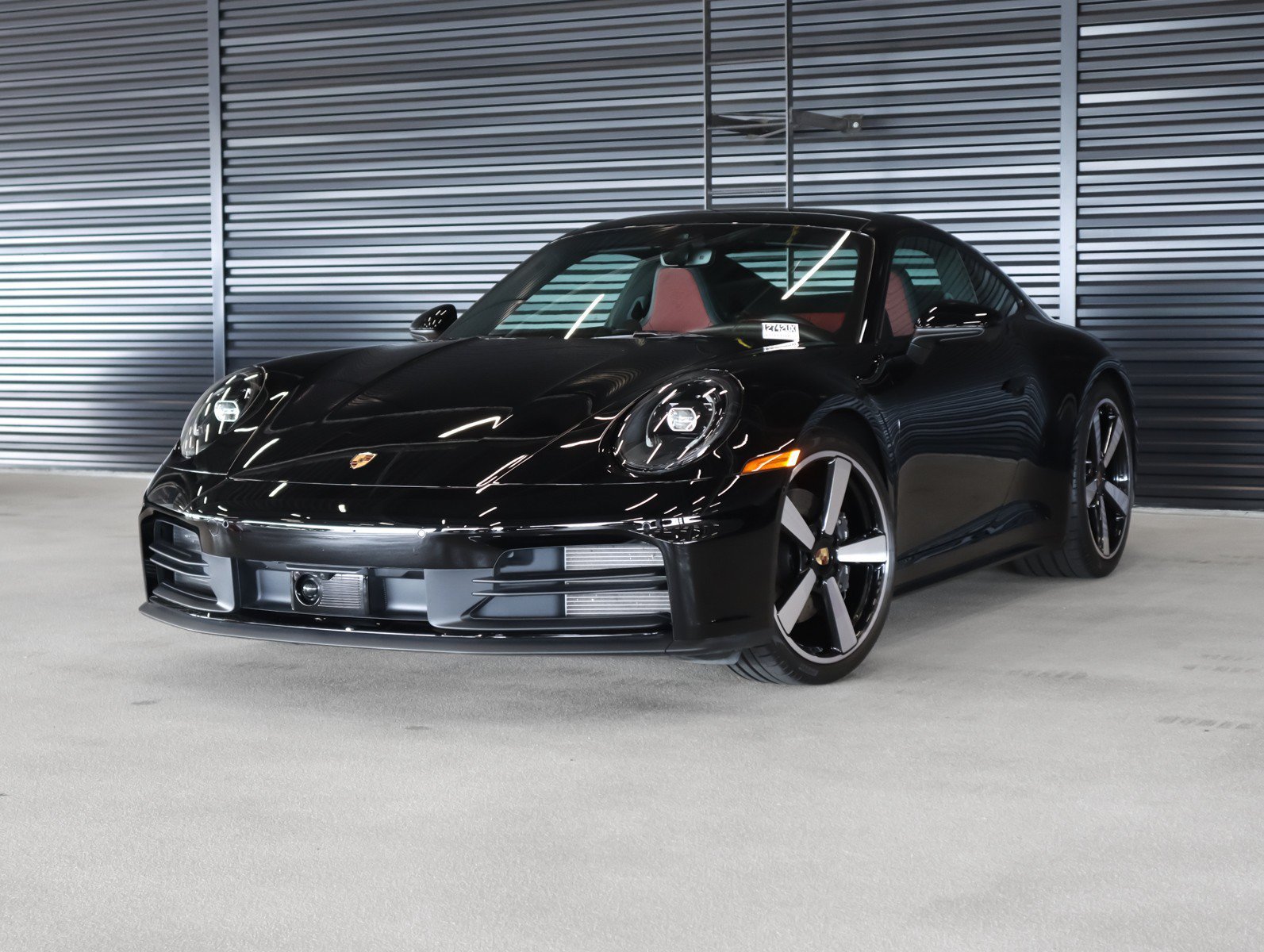 2025 Porsche 911's photo