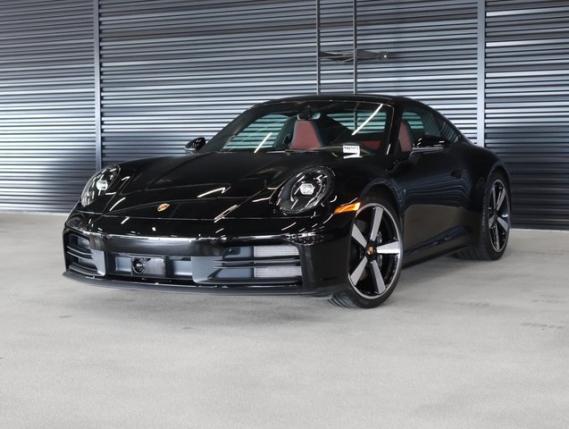 2025 Porsche 911 Carrera Coupe