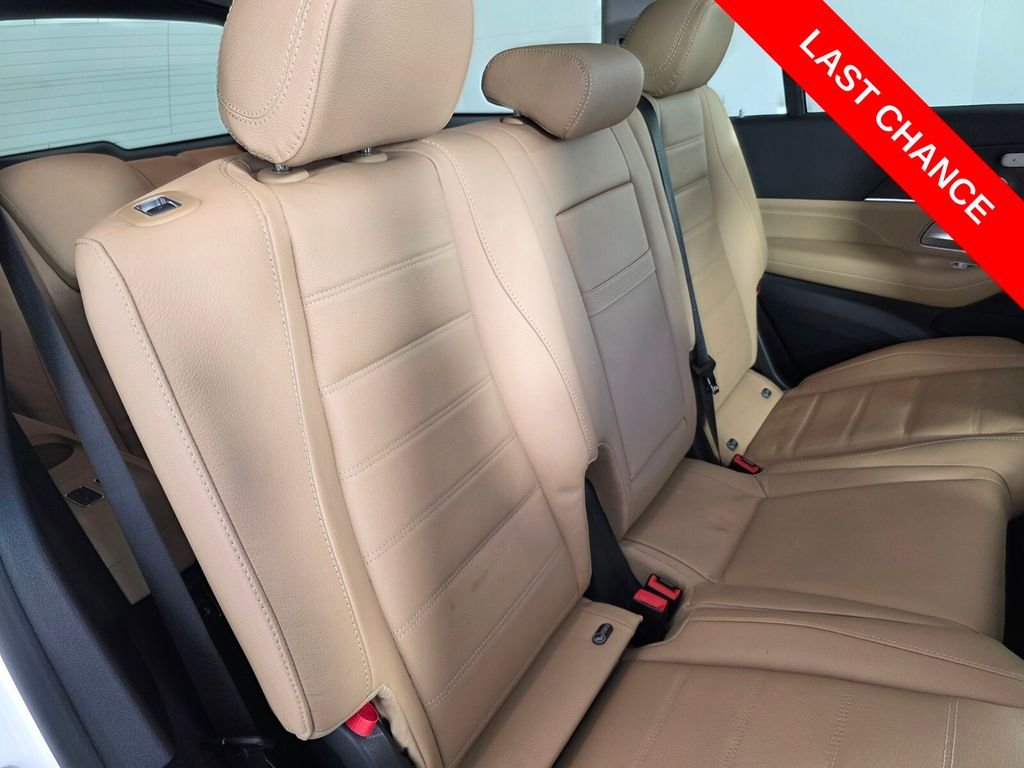Certified Used 2025 Black Mercedes-Benz GLS 450 image 31