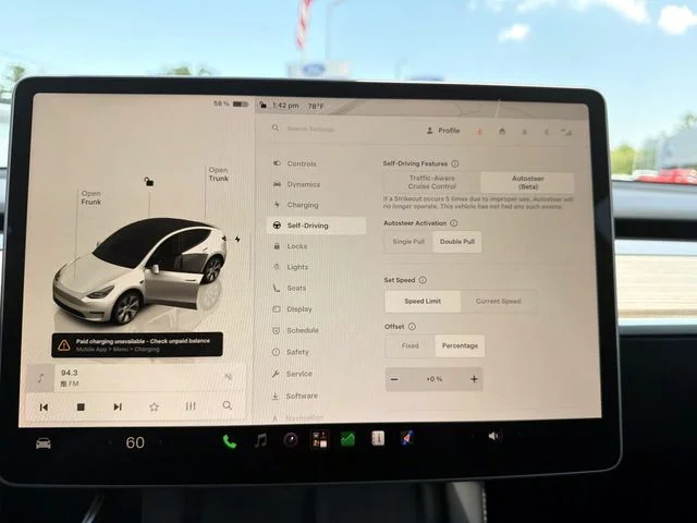 Used 2023 White Tesla Long Range image 24