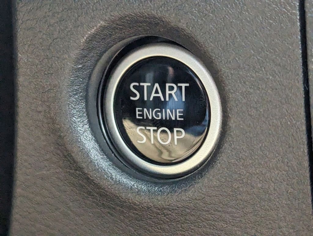 2025 Nissan Frontier SV - Photo 23