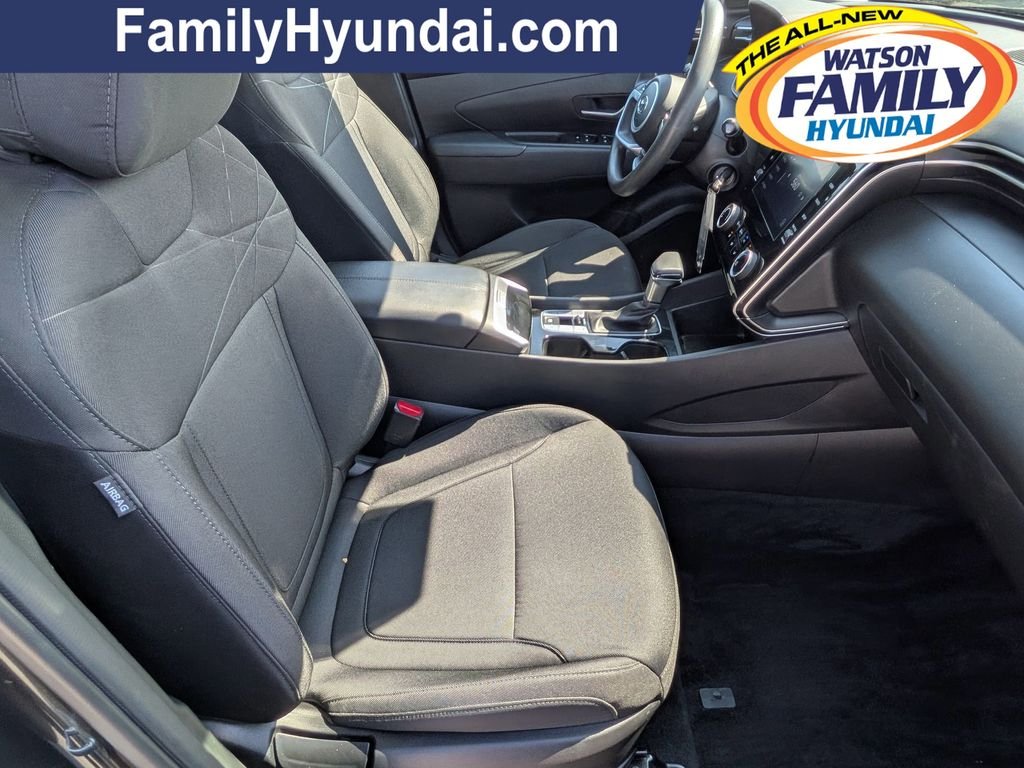 2023 Hyundai Tucson SE - Photo 23