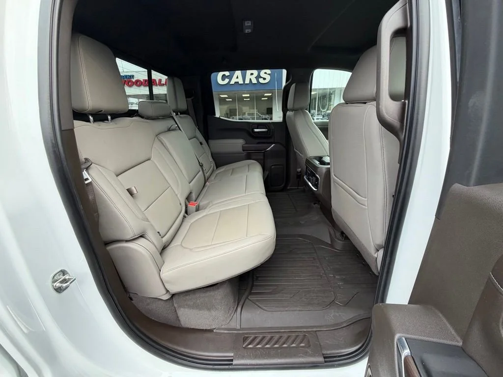 Used 2021 SUMMIT WHITE GMC SLT image 14