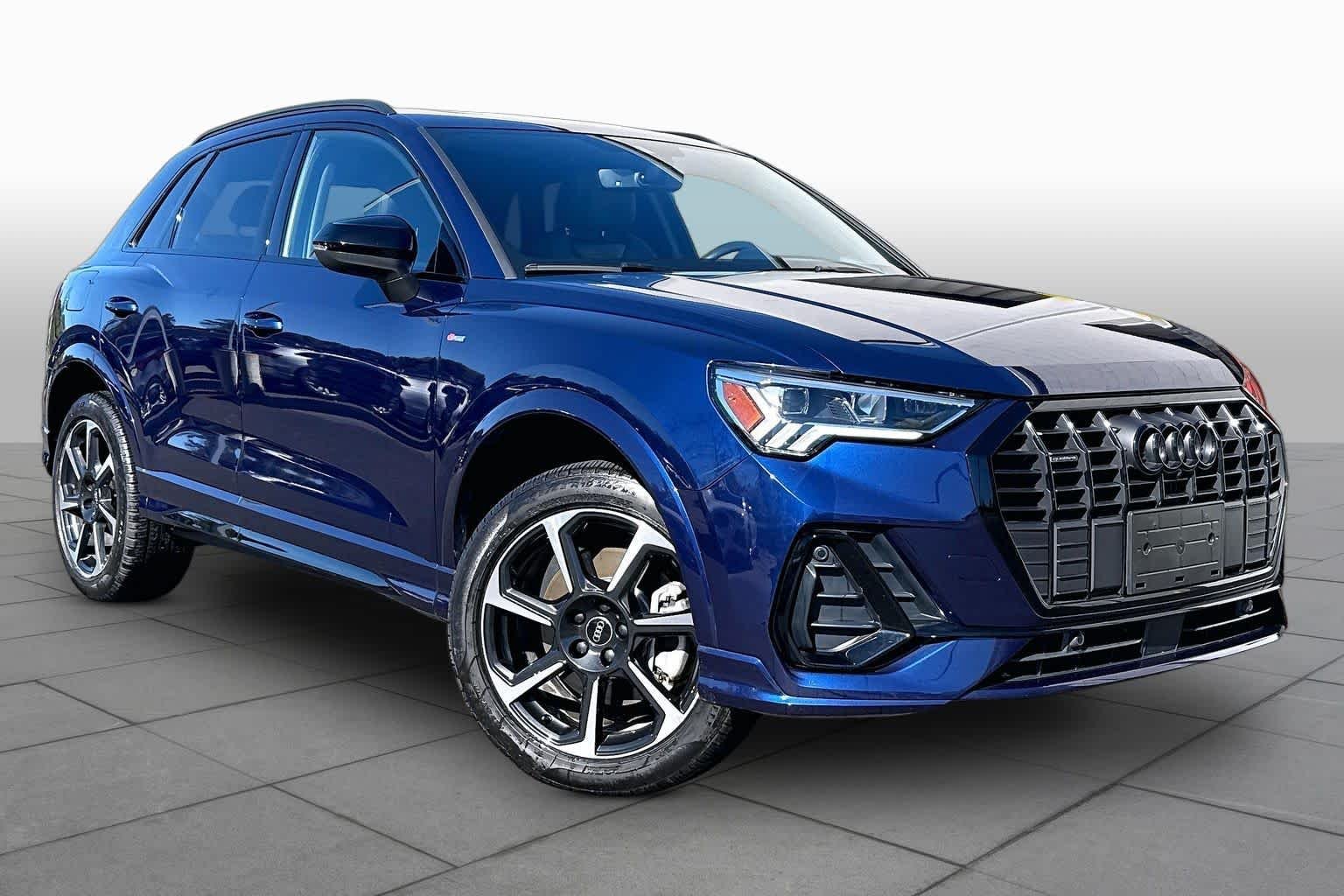 Used 2025 Navarra Blue Metallic Audi S line Premium Plus image 3