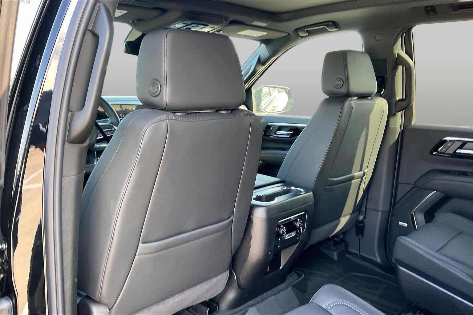 2026 Chevrolet Tahoe Z71 - Photo 22