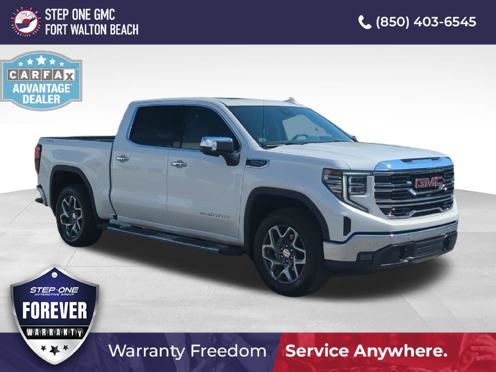 Used 2025 White GMC SLT image 8
