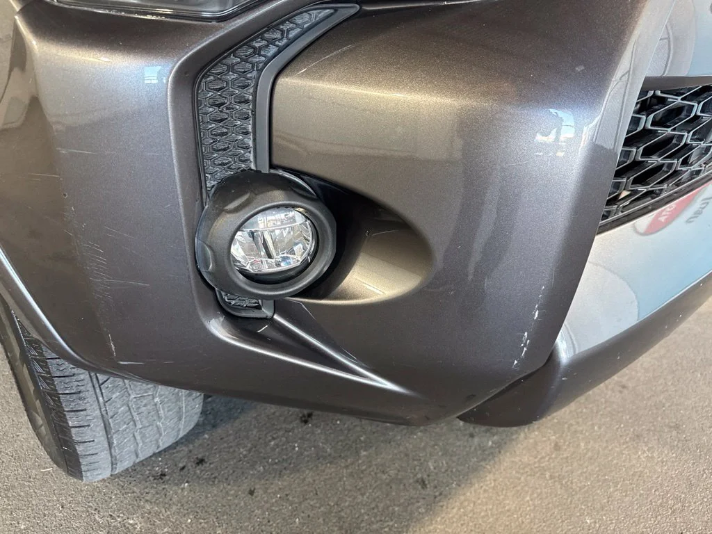 Used 2022 Gray Toyota SR5 image 10