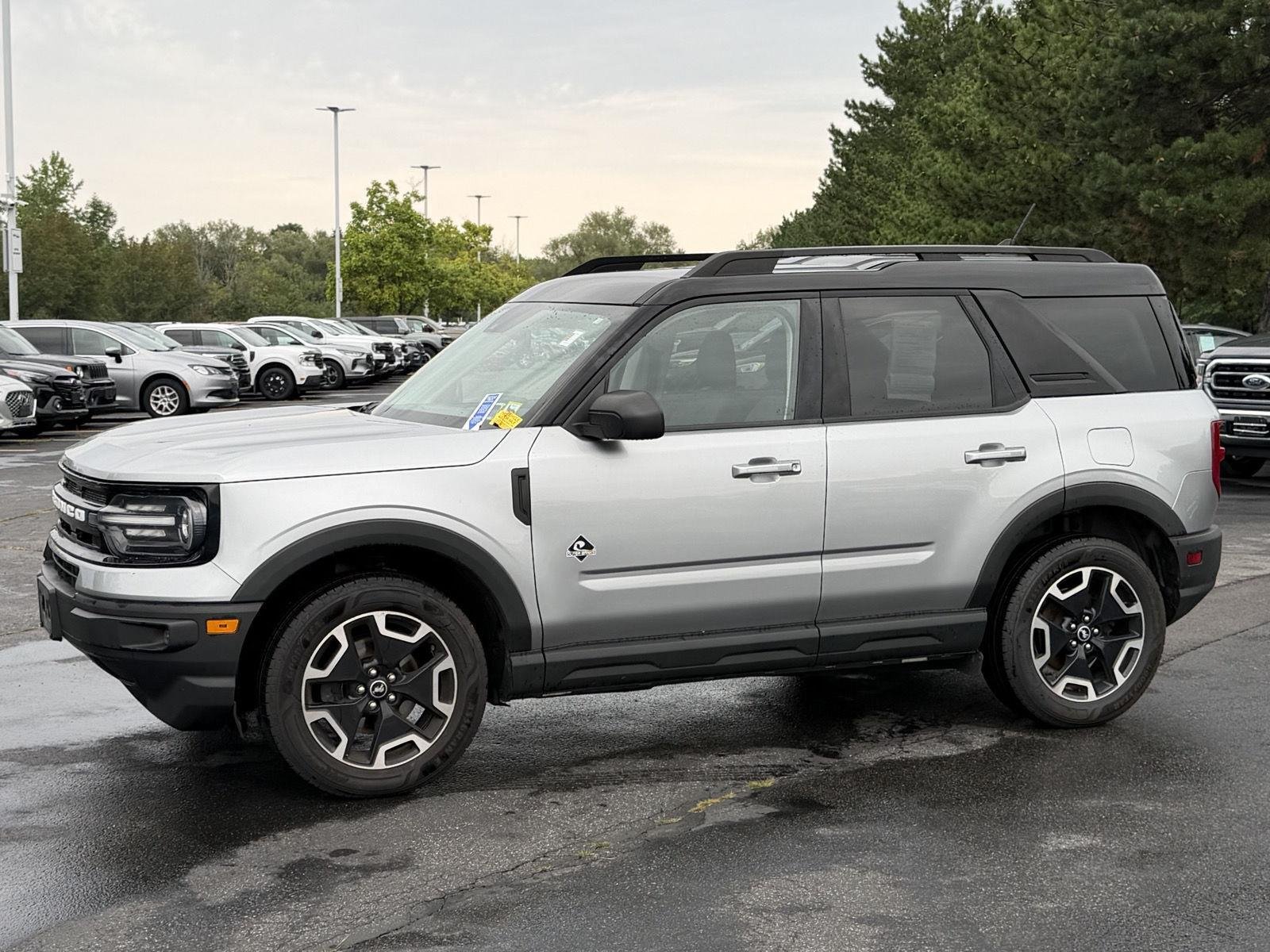 Used 2021 Iconic Silver Ford Outer Banks image 4