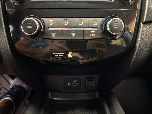 Used 2020 Black Nissan S image 21
