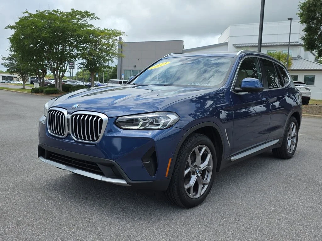 Used 2023 Blue BMW sDrive30i image 1