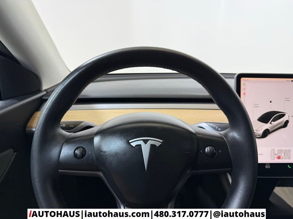 2020 Tesla Model Y Long Range - Photo 18