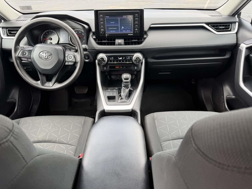 Used 2021 Silver Toyota XLE image 2