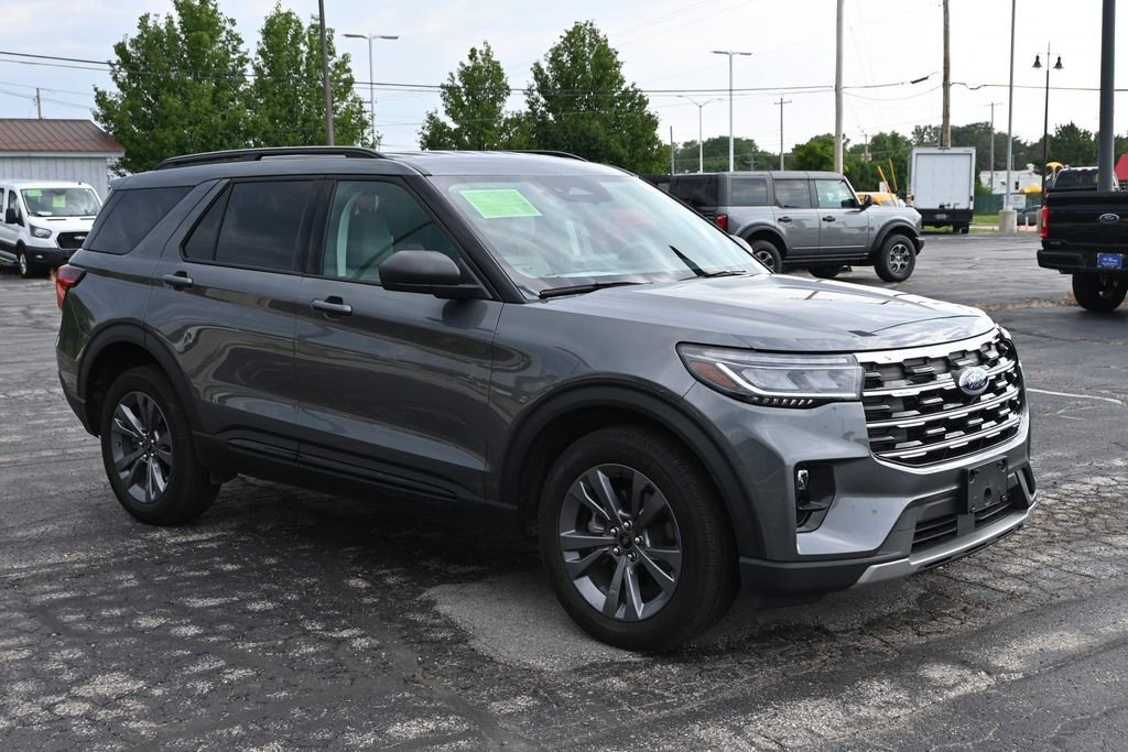 Used 2026 Gray Metallic Ford Active image 7