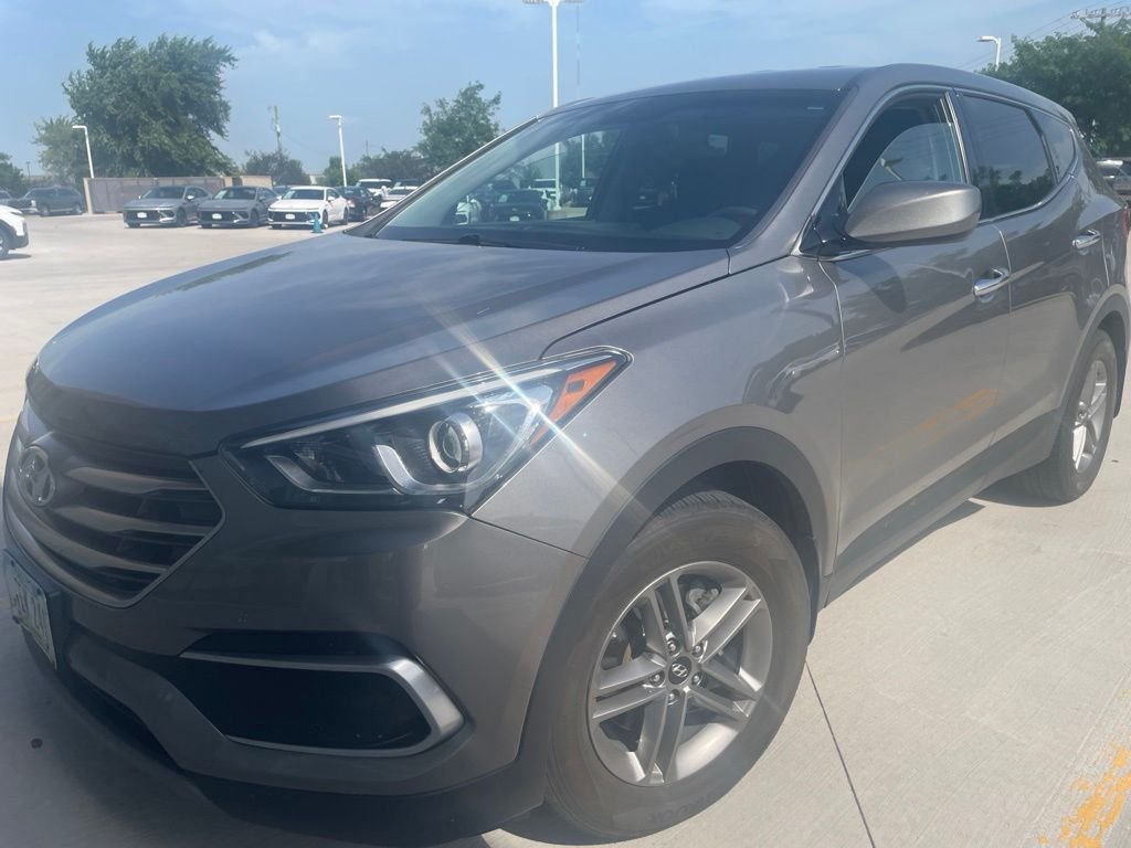 Used 2018 Gray Hyundai 2.4 Base image 2