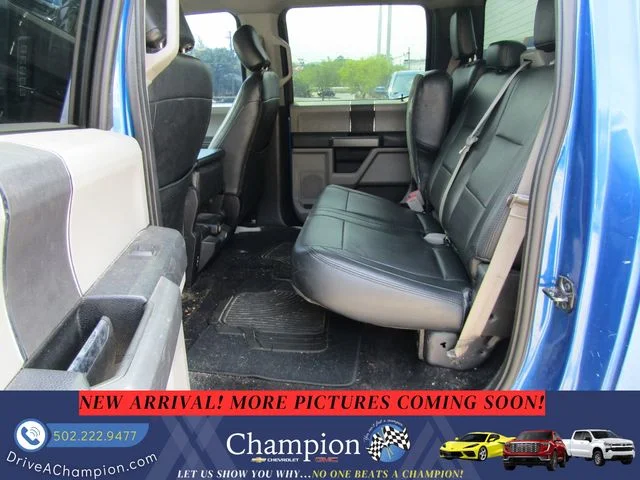 Used 2018 Blue Ford XLT image 10