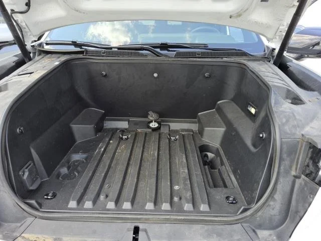Used 2024 Summit White Chevrolet RST image 12