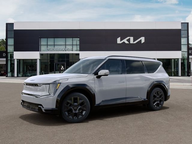 New 2026 Wolf Gray Kia Land AWD image 3