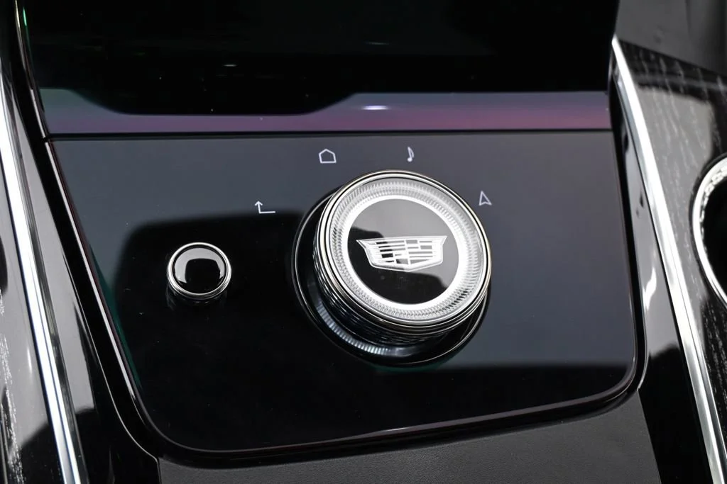 2025 Cadillac Escalade IQ Sport 1 - Photo 35